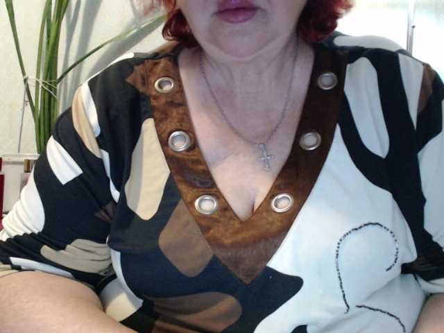 PeggySoft live cam on BongaCams