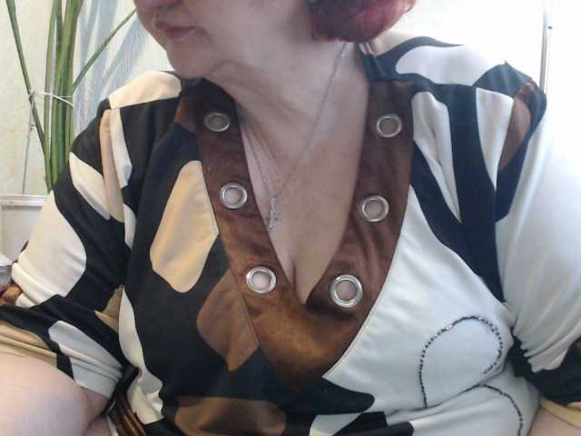 PeggySoft's BongaCams show and profile