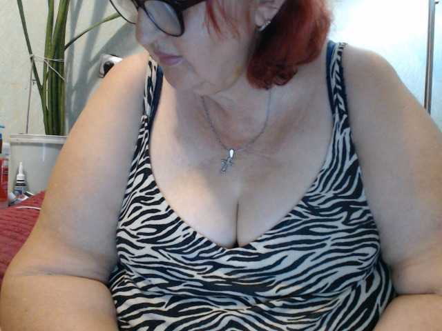 PeggySoft live cam on BongaCams