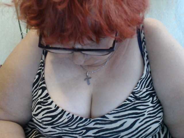 PeggySoft live cam on BongaCams