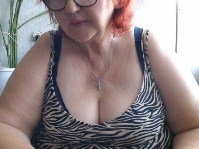 PeggySoft live cam on BongaCams