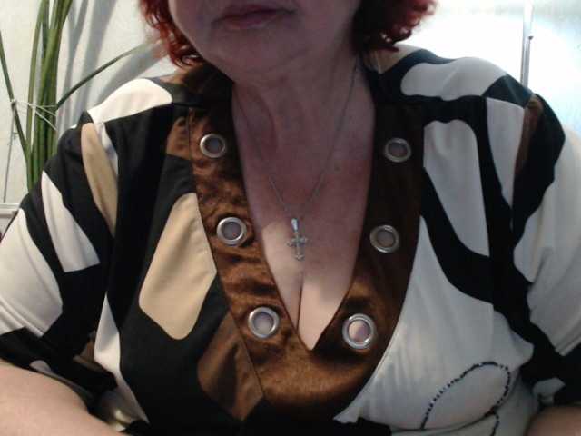 PeggySoft live cam on BongaCams