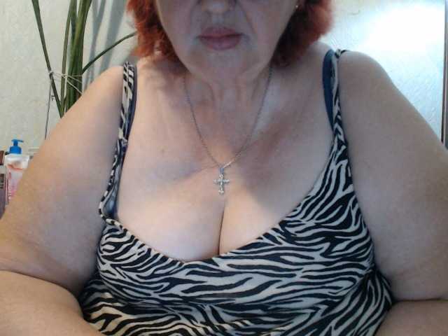 PeggySoft live cam on BongaCams