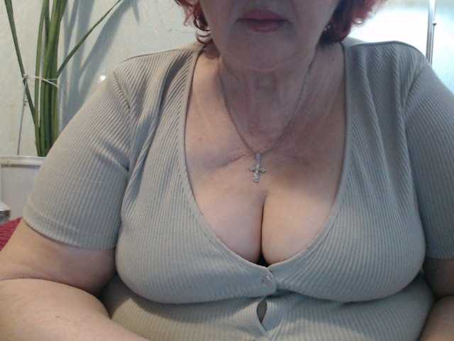 PeggySoft's BongaCams show and profile