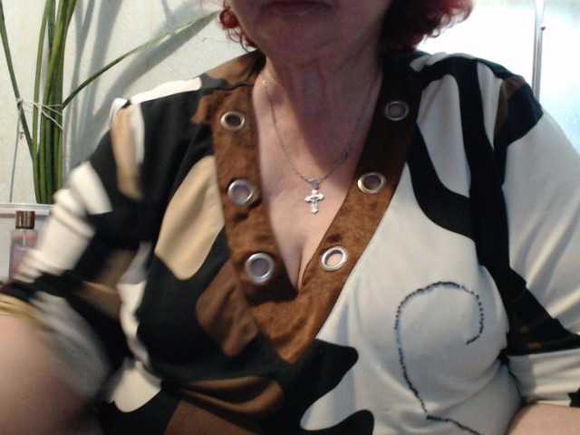 PeggySoft live cam on BongaCams