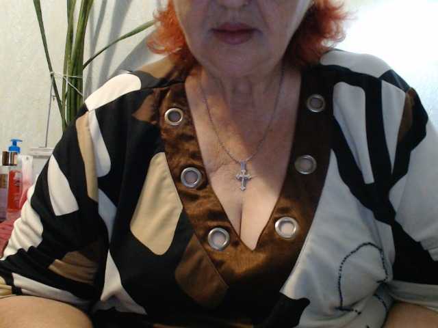 PeggySoft live cam on BongaCams