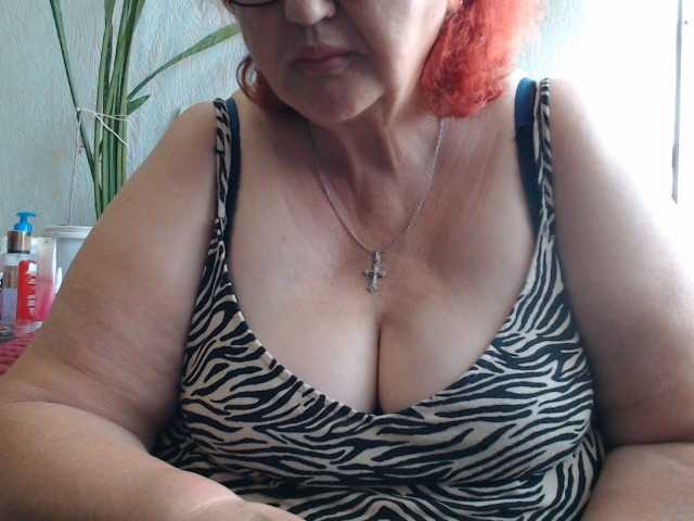 PeggySoft live cam on BongaCams