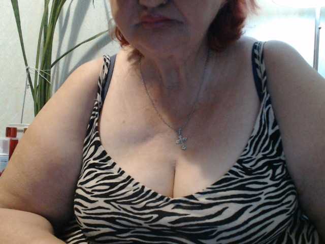 PeggySoft live cam on BongaCams
