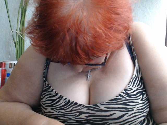 PeggySoft live cam on BongaCams