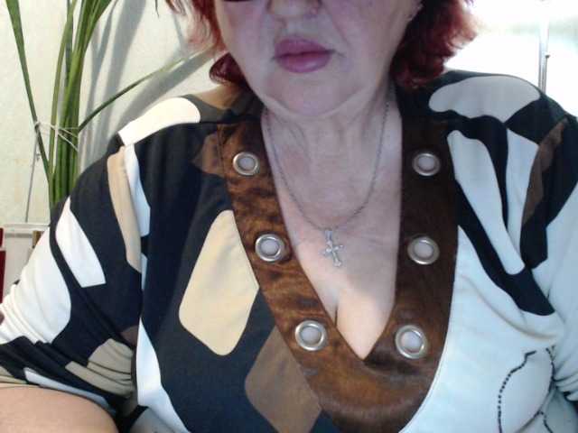 PeggySoft live cam on BongaCams