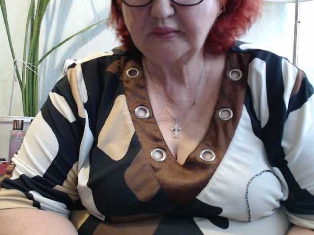 PeggySoft live cam on BongaCams