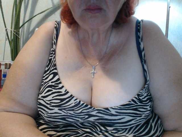 PeggySoft live cam on BongaCams