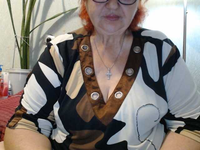 PeggySoft live cam on BongaCams