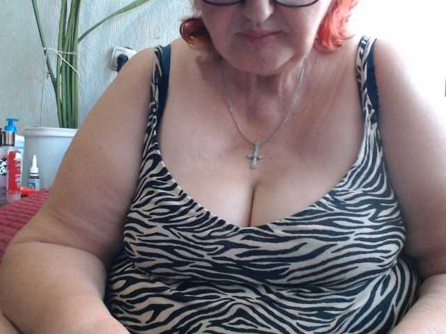 PeggySoft live cam on BongaCams