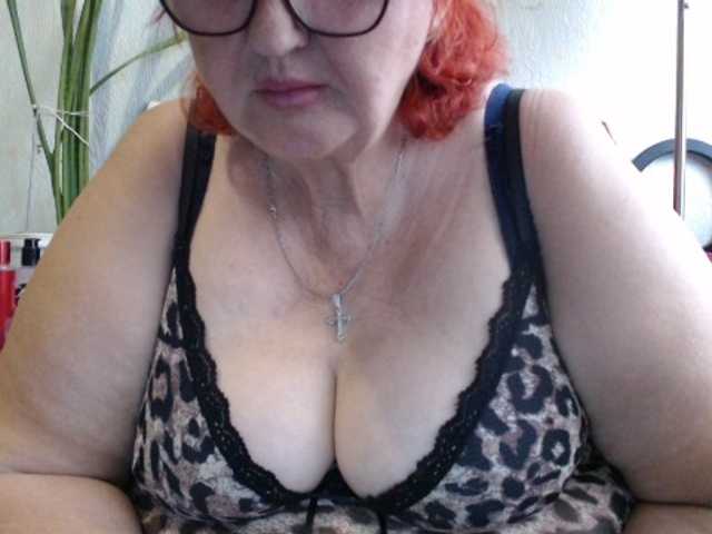 PeggySoft live cam on BongaCams