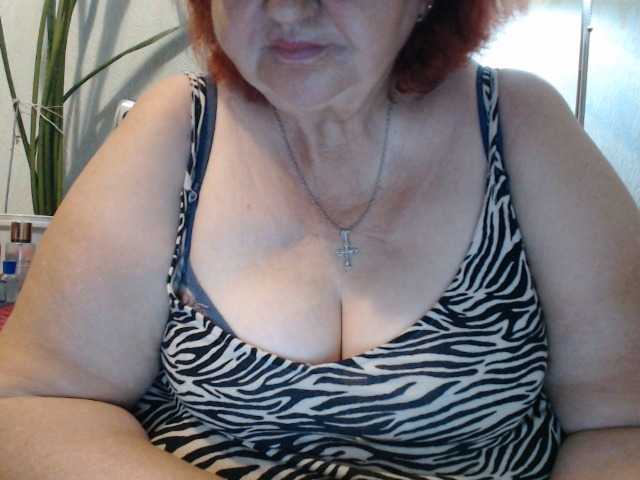 PeggySoft live cam on BongaCams