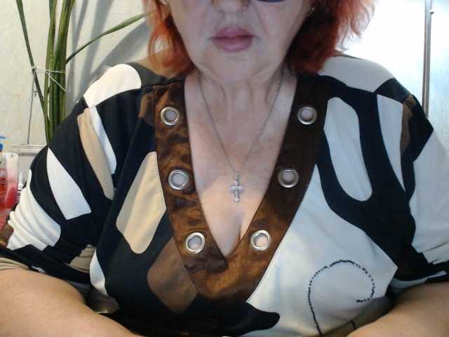 PeggySoft live cam on BongaCams