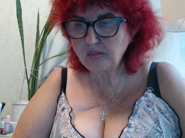 PeggySoft live cam on BongaCams