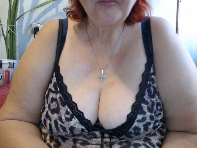 PeggySoft live cam on BongaCams