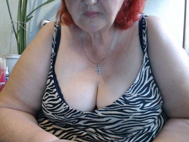 PeggySoft live cam on BongaCams