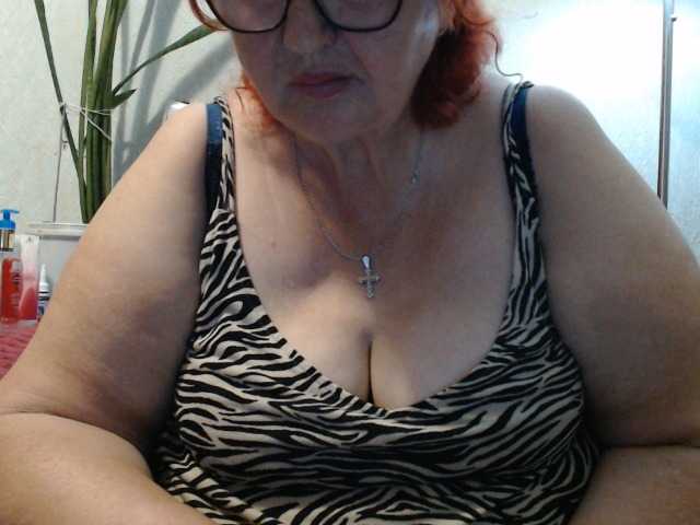peggysoft live sex show