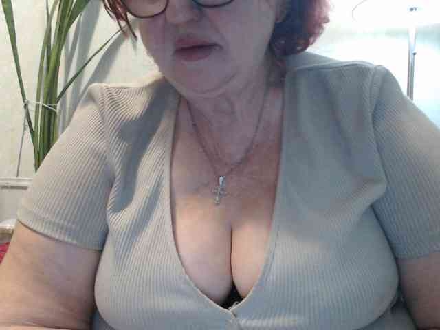 PeggySoft Live Webcam on BongaCams