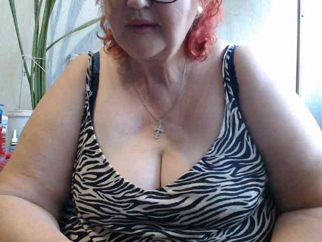 PeggySoft Live Webcam on BongaCams