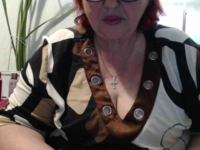 PeggySoft Live Webcam on BongaCams