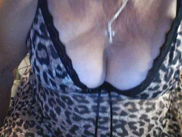 naked chat room PeggySoft