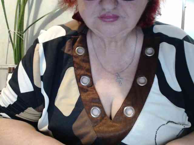 PeggySoft Live Webcam on BongaCams