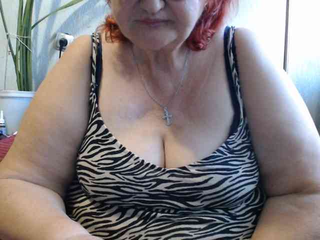 PeggySoft Live Webcam on BongaCams