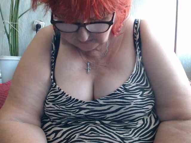 PeggySoft Live Webcam on BongaCams