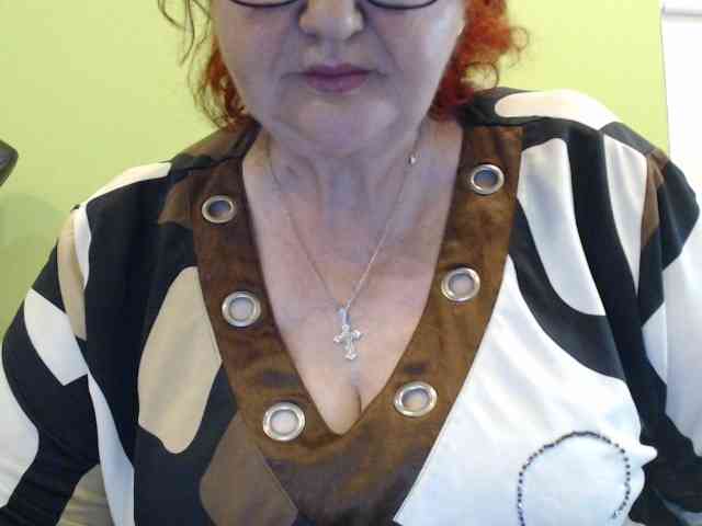 PeggySoft Live Webcam on BongaCams