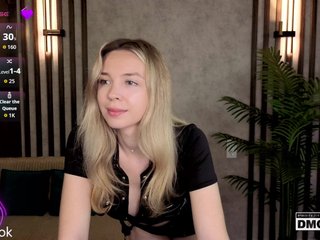 Hollywww Porn Show