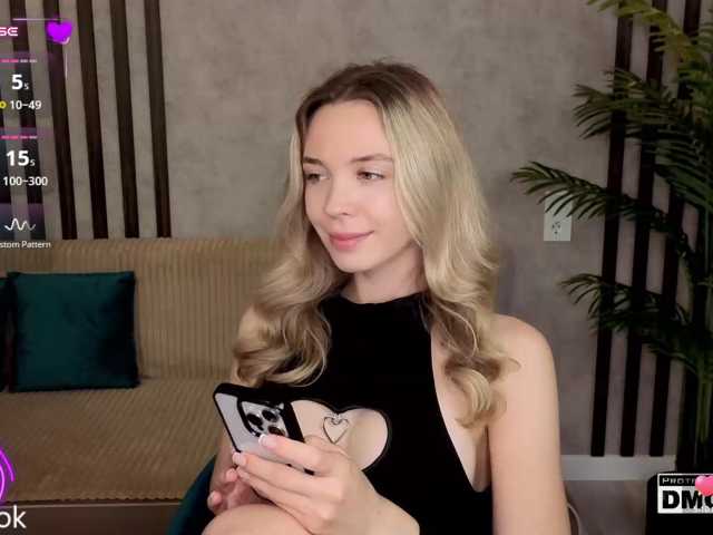секс с Hollywww