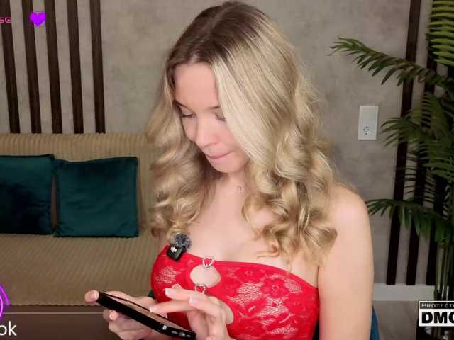 секс с Hollywww