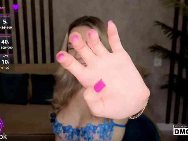 Hollywww webcam