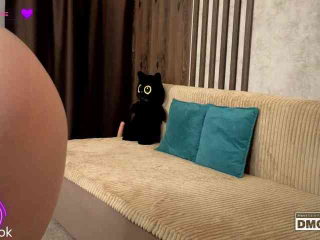 Hollywww webcam
