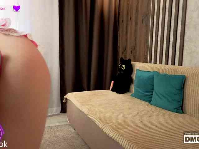 Hollywww webcam