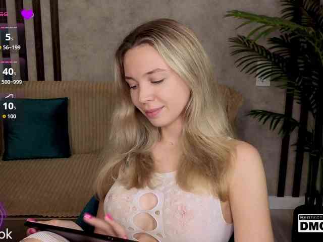 Hollywww webcam