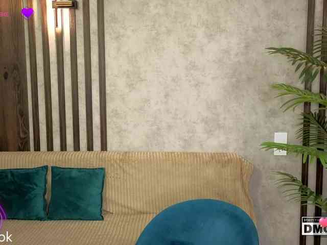 Hollywww webcam