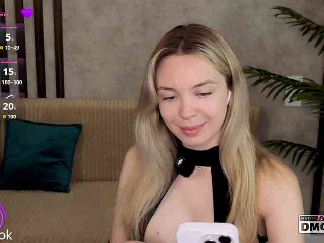 Hollywww webcam