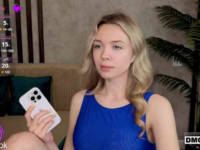 Hollywww webcam