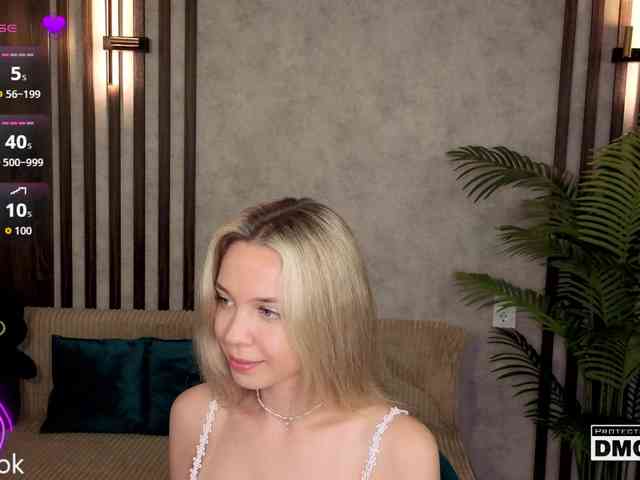 Hollywww webcam