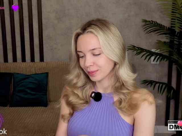 Hollywww webcam