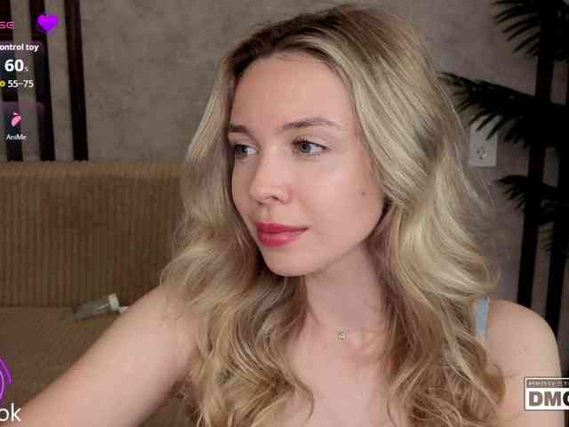 Модель: Hollywww