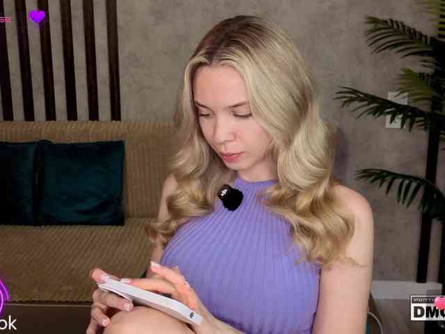 Hollywww webcam