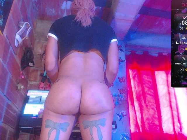 nathashabigass live webcam show