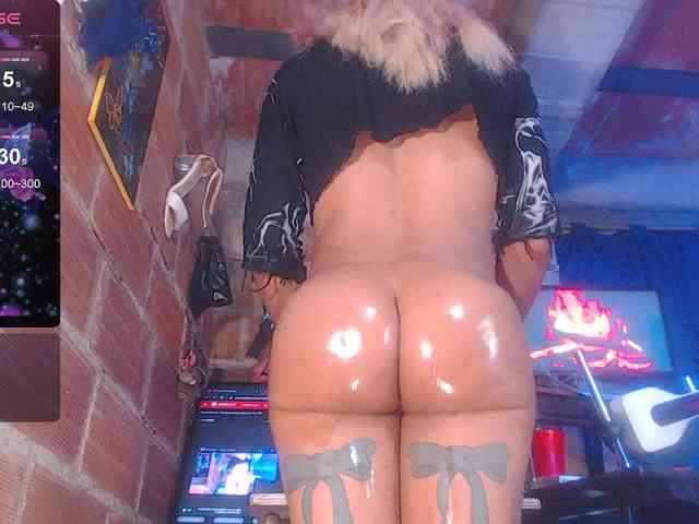 nathashabigass