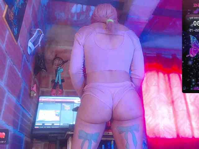 nathashabigass